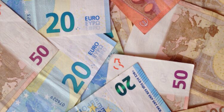 La Comisión Europea recauda 7.000 millones de euros en su décima transacción sindicada de 2024