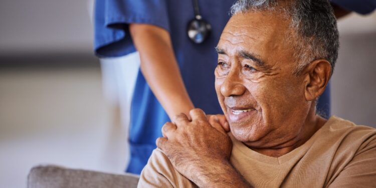 El 28% de los ciudadanos de más de 65 años no pertenecientes a la UE presentó problemas de salud