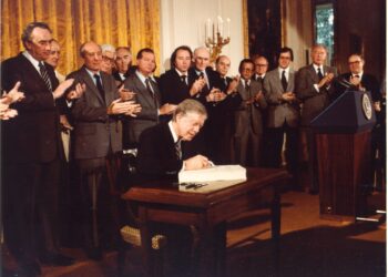 La UE expresa sus condolencias por la muerte de Carter y alaba su talante político