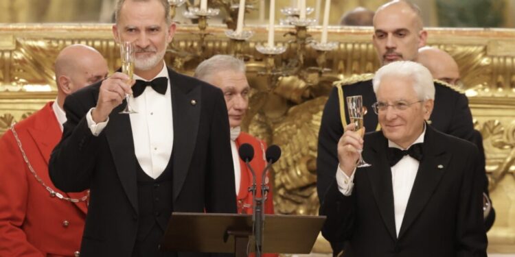 El Rey reivindica en Italia “la voz de los países del sur de Europa”