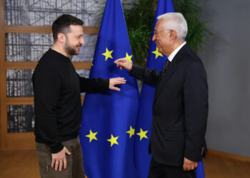 La UE rechaza las negociaciones de paz adelantadas y apuesta por fortalecer a Ucrania para aumentar la presión sobre Rusia