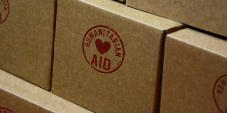 La UE lanza una operación del puente aéreo humanitario para ofrecer atención médica a Siria