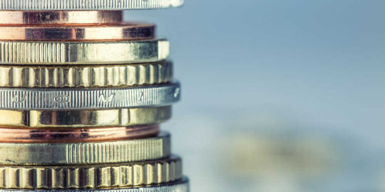 El salario en España crece, pero se sigue manteniendo por debajo de la media europea