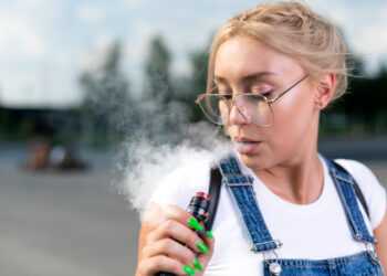 Bélgica, primer país de la UE en prohibir la venta de vapeadores