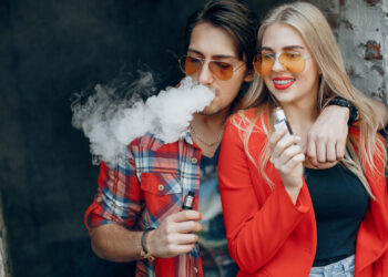 El Consejo recomienda aumentar la protección contra el humo de segunda mano y los aerosoles