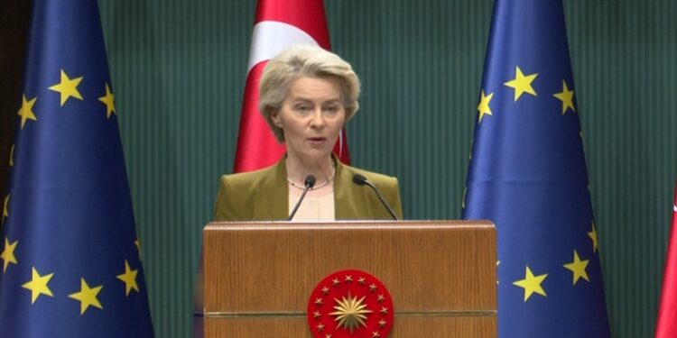 La Comisión destina 1.000 millones de euros adicionales a Turquía en apoyo a los refugiados sirios