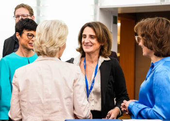 Ribera presidirá la reunión del Colegio de Comisarios de esta semana en lugar de Von der Leyen