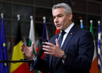 Austria sumida en una profunda crisis política