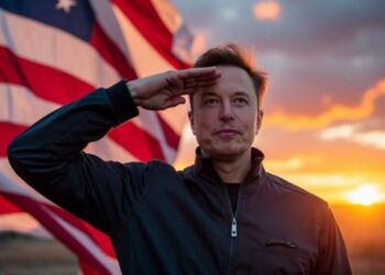 Macron acusa a Musk de respaldar una «internacional reaccionaria» y de intervenir en elecciones europeas