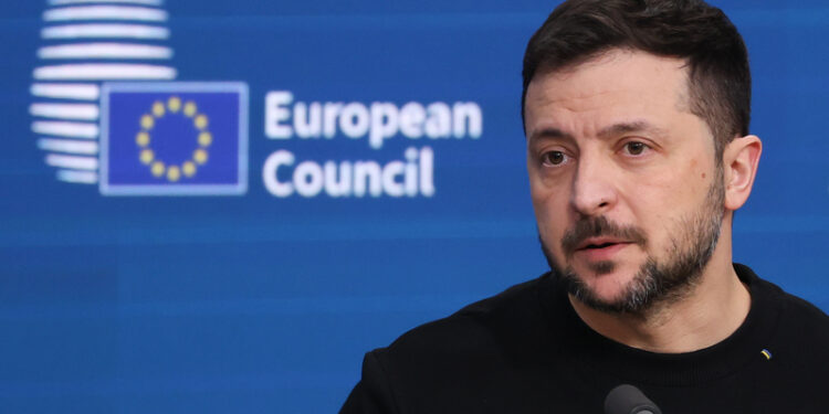 Bruselas entrega a Ucrania 3.000 millones del préstamo del G7 que se reembolsarán con los activos rusos congelados