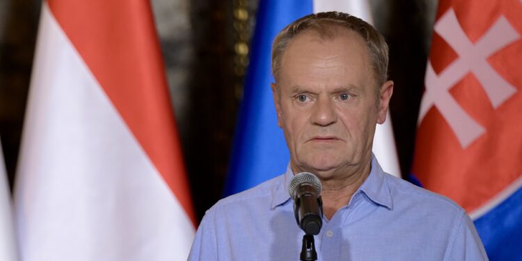 Tusk asegura que Rusia planeó ataques terroristas contra aerolíneas de todo el mundo