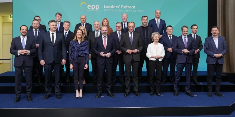 El Partido Popular Europeo establece sus prioridades para 2025: competitividad, migración ilegal y seguridad