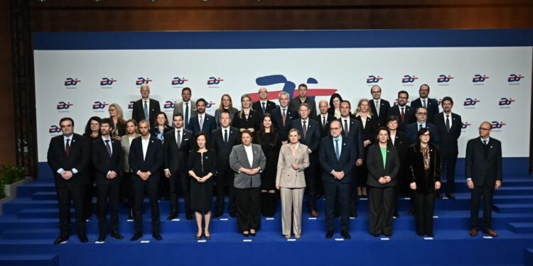 Los ministros de Educación de la UE debaten en Varsovia cómo construir sistemas más inclusivos