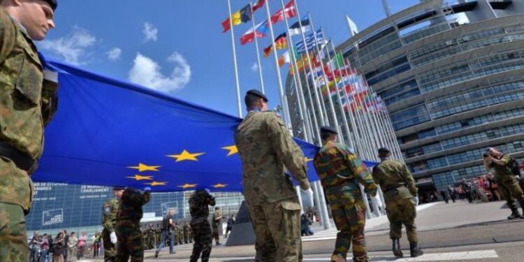 La Comisión destina 1.000 millones de euros del Fondo Europeo de Defensa para el desarrollo de nuevas tecnologías