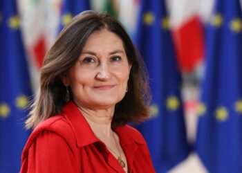 La española María José Garde reelegida presidenta del grupo de código de conducta