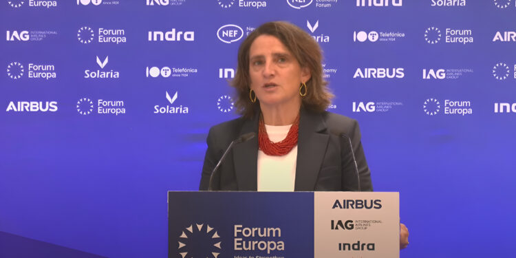 Ribera rechaza la confrontación y subraya que, sin importar el liderazgo en EE.UU., “es un aliado cercano” de la Unión Europea
