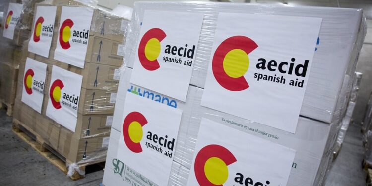 España envía doce toneladas de material médico y sanitario a la Franja de Gaza