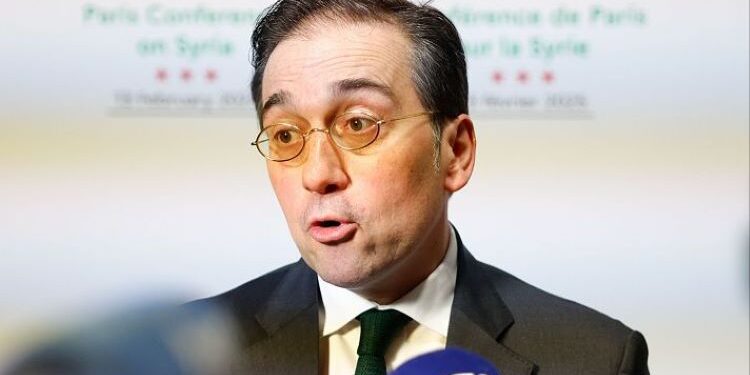 Albares advierte desde Múnich que “una paz rápida a espaldas de Ucrania y la UE no garantiza la paz”