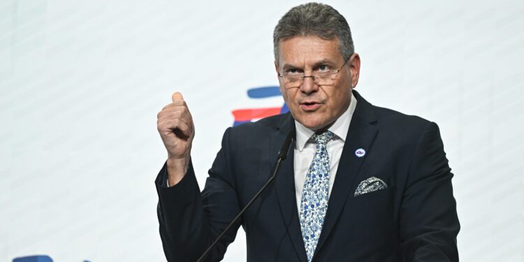 Los ministros de Comercio de la UE reafirman su unidad ante los aranceles de EE.UU. y respaldan una respuesta proporcionada