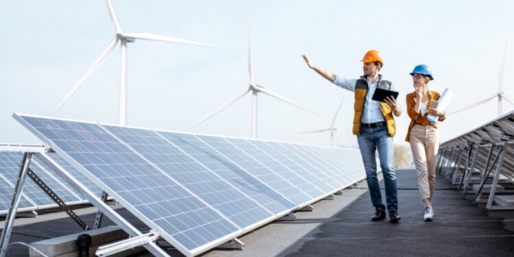 Las fuentes de energia renovable representan el 45,3% del consumo de electricidad