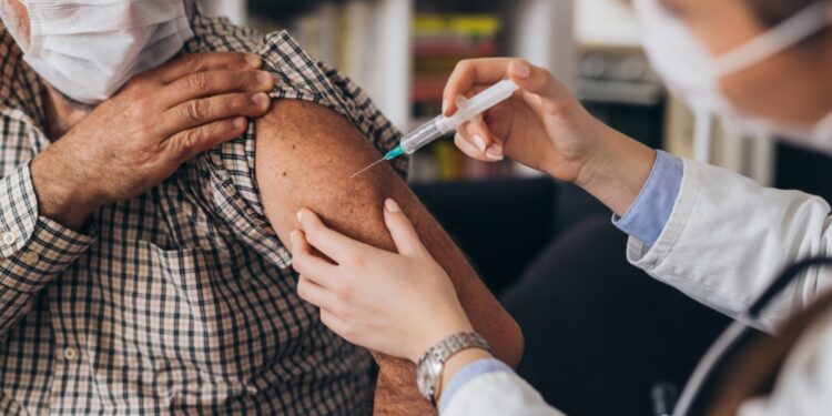 El gasto sanitario preventivo medio de la UE fue de 202 euros por habitante en 2022