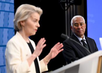 Agenda: Cumbre de líderes en Bruselas y la Comisión presenta el Libro Blanco de defensa