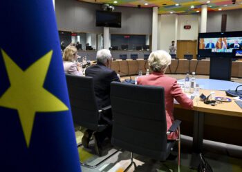 Costa, von der Leyen y Kallas coordinan con aliados de la OTAN el refuerzo militar y la ayuda a Ucrania tras la cumbre europea especial