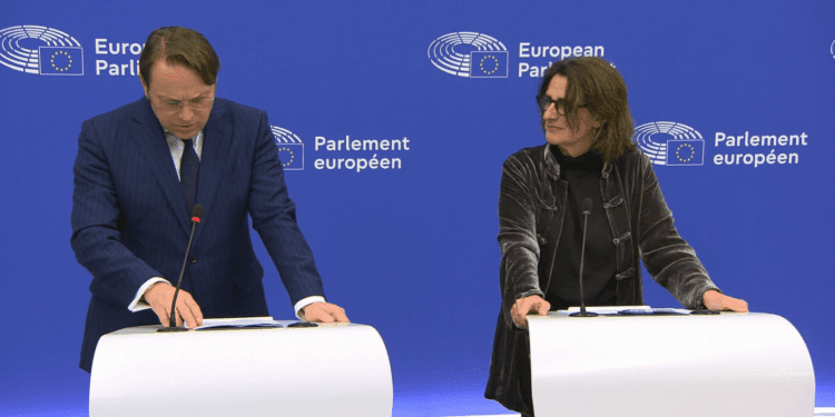 La Comisión propone un reglamento para garantizar el suministro de medicamentos esenciales y fomentar competitividad en el sector