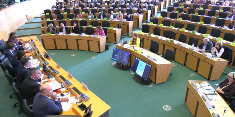 El Parlamento y la Comisión debaten soluciones para abordar la crisis de la vivienda asequible en Europa