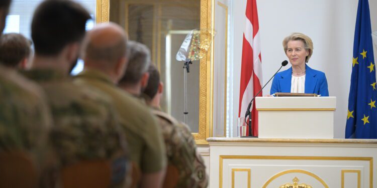 Von der Leyen fija 2030 como objetivo para rearmar Europa y «garantizar una disuasión creíble»