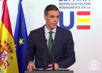 Sánchez anuncia en Bruselas que España va a cambiar sus plazos para alcanzar el 2% en defensa antes de 2029