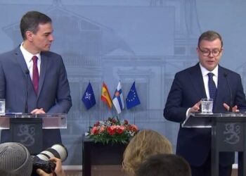 Sánchez atrae a la “frugal” Finlandia a su propuesta de mancomunar el aumento en defensa de la UE