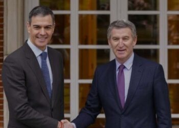 Feijóo denuncia que Sánchez no le ha concretado “nada” sobre Ucrania o el gasto militar y exige el aval del Congreso