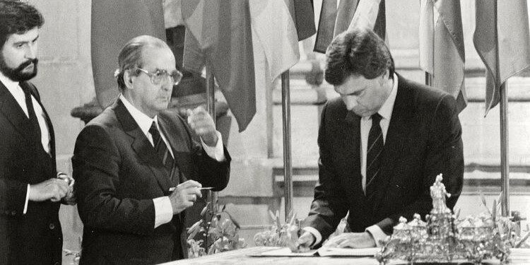 Exteriores destinará 600.000 euros a divulgar los 40 años de España en la UE