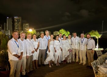 Cierco destaca papel integrador de Iberia al recibir premio de EditoRed por su trayectoria