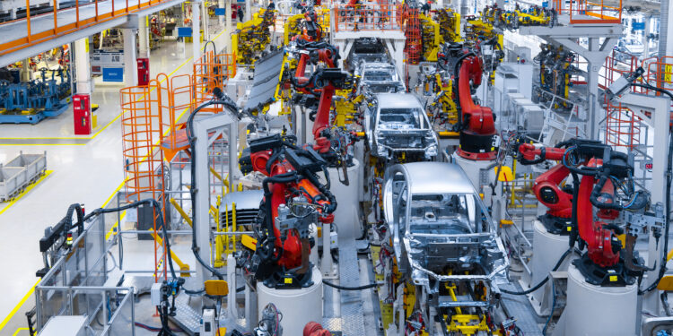 La Comisión impulsa la competitividad global de la industria automovilística europea