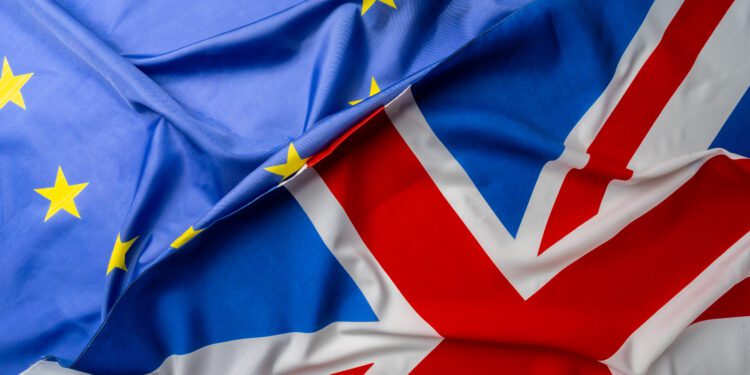 Bruselas propone prorrogar seis meses la libre circulación de datos con el Reino Unido