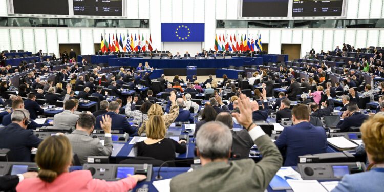 El Parlamento Europeo aprueba préstamos para Jordania y Egipto