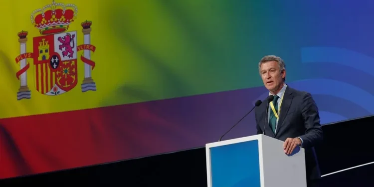 Feijóo exige responsabilidades a Sánchez por el apagón ante líderes europeos en Valencia