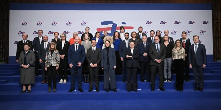 Los ministros de Cultura refuerzan la protección del patrimonio cultural y el apoyo a jóvenes artistas