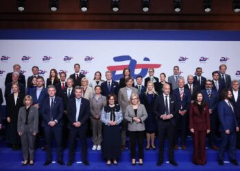 Los ministros europeos de Medio Ambiente alertan que la desinformación climática amenaza la democracia y frena la acción ecológica