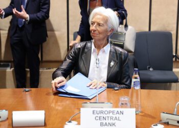 El BCE baja los tipos de interés en 25 puntos básicos hasta el 2,25% ante las señales de moderación de la inflación