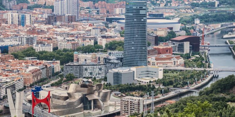 Bruselas premia a Bilbao por su compromiso con la inclusión y la diversidad