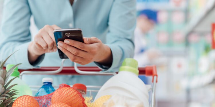 El volumen del comercio minorista aumentó un 0,3% en la zona del euro y un 0,2% en la UE