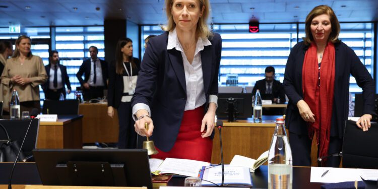 La UE endurece el control sobre la exportación de armas para evitar desvíos
