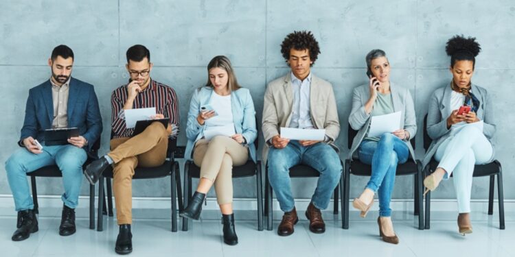 El desempleo se sitúa en el 6,1% en la zona euro y en el 5,7% en la UE