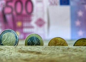 El PIB sube un 0,4% en la zona del euro y un 0,3% en la UE