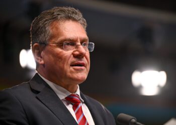 AGENDA: El Comisario de Comercio viaja a Washington para abordar las tensiones por los aranceles de Trump