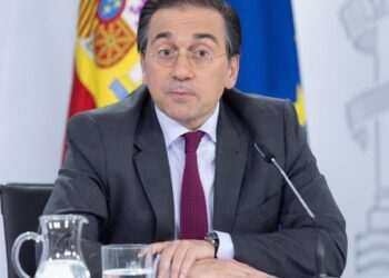 Albares denuncia la muerte de civiles en Palestina e Israel condena la rescisión de la compra de municiones