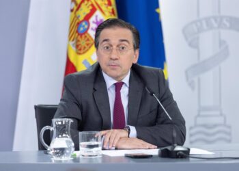 Albares pide una cadena de mando militar europea “más interrelacionada y más operativa”